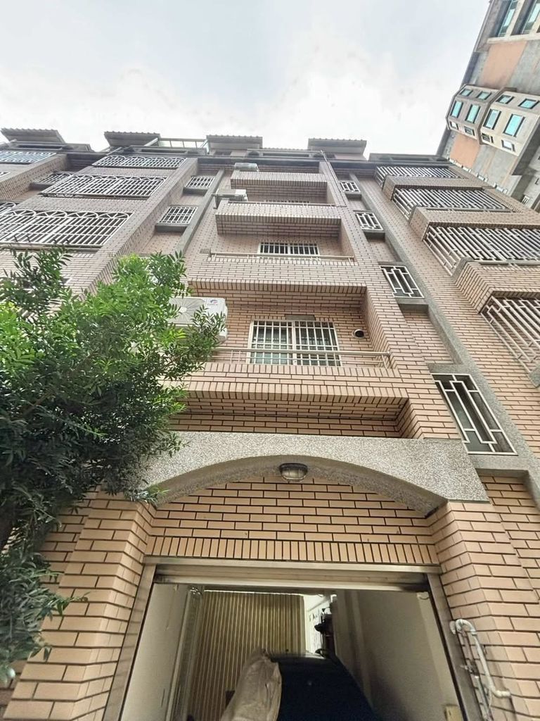台中市西區三民路一段156巷